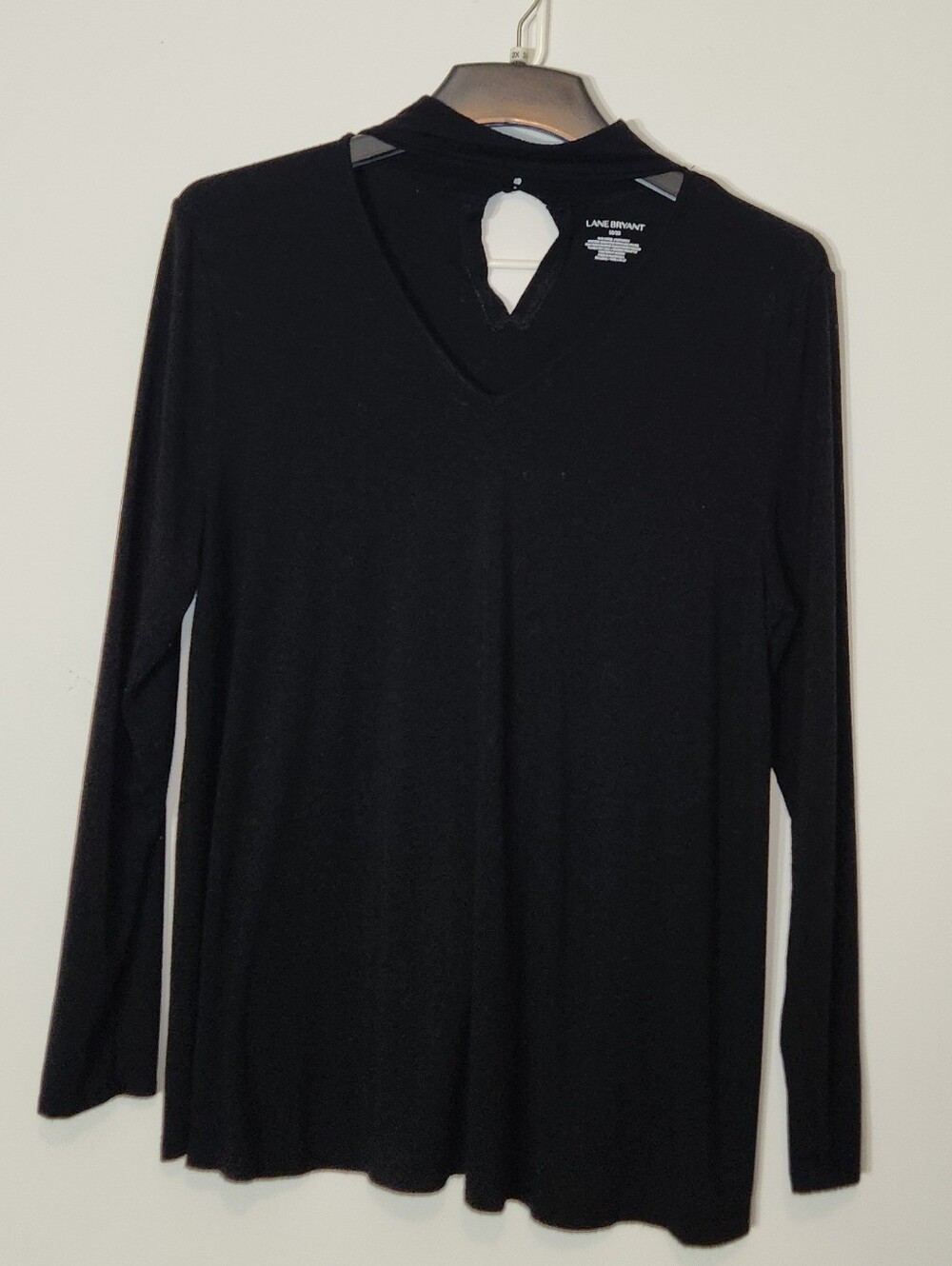 Lane Bryant Black Choker Style Neck Long-Sleeve Top. Super Soft. Comfy. 18/20 💫